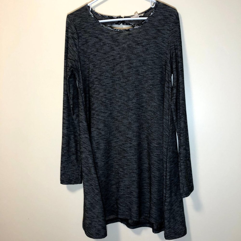 New Hem & Thread Knit Long Sleeve Dress